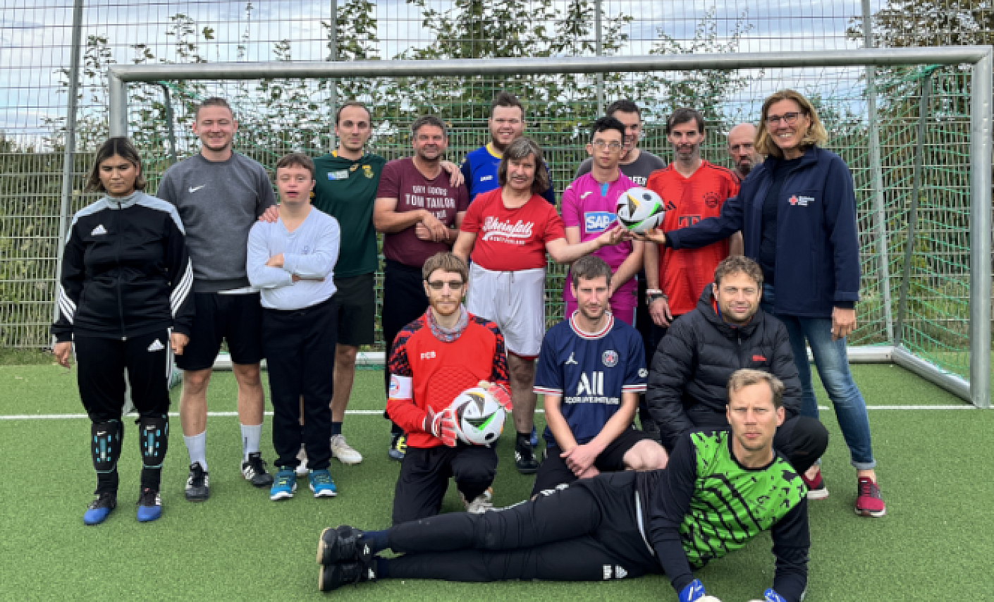 Fußball Mannschaft der Sozialtherapeutischen Gemeinschaften Weckelweiler e.V. 