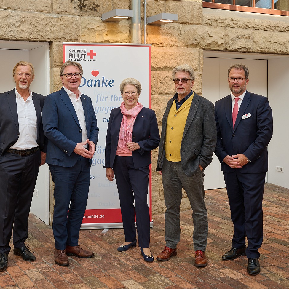 Gruppenbild; Prof. Dr. Torsten Tonn, Manfred Lucha, Barbara Bosch, Peter Löchle & Wolfgang Rüstig